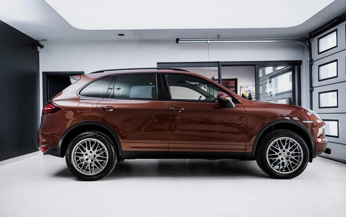 Porsche Cayenne cena 114900 przebieg: 294000, rok produkcji 2013 z Kraków małe 22